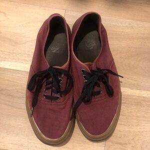 Vans low profile maroon mens 9.5 women’s 11
